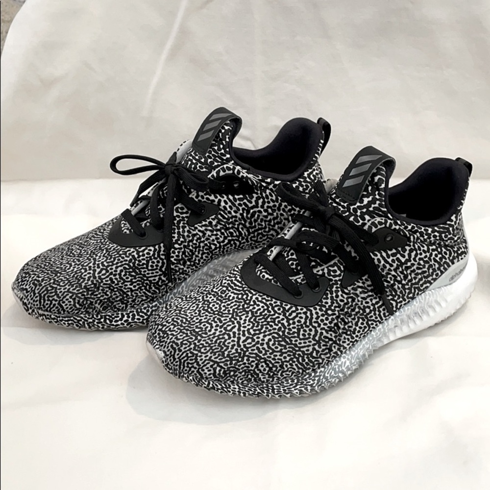 Adidas alpha bounce
